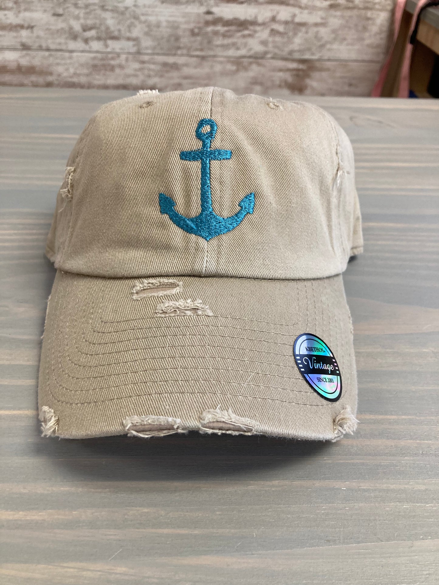 Ball Cap Vintage - Embroidered Anchor