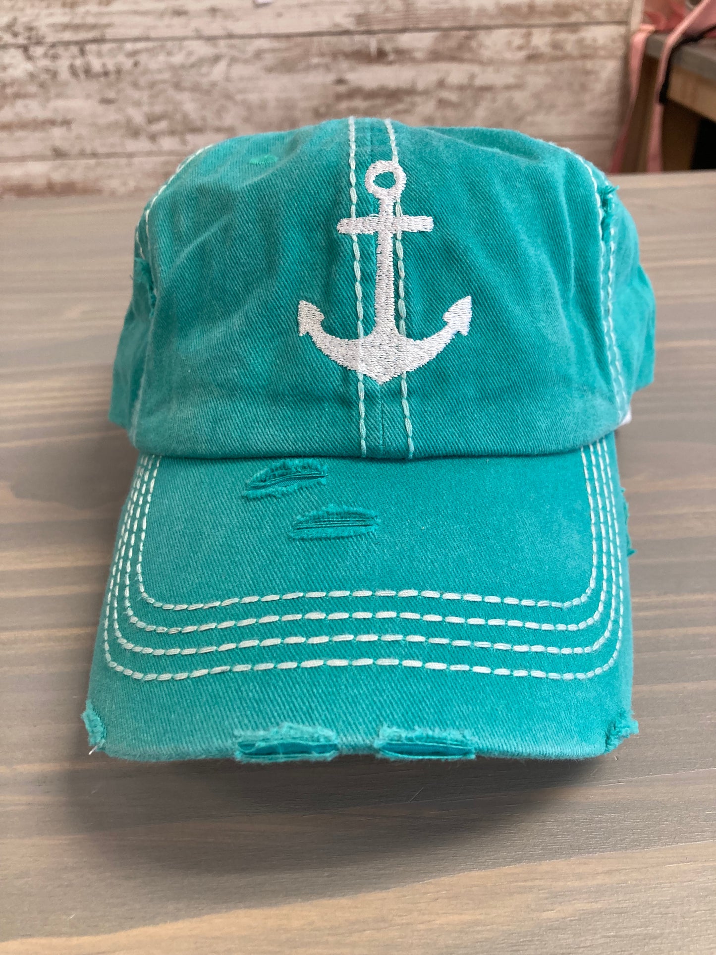 Ball Cap Vintage - Embroidered Anchor