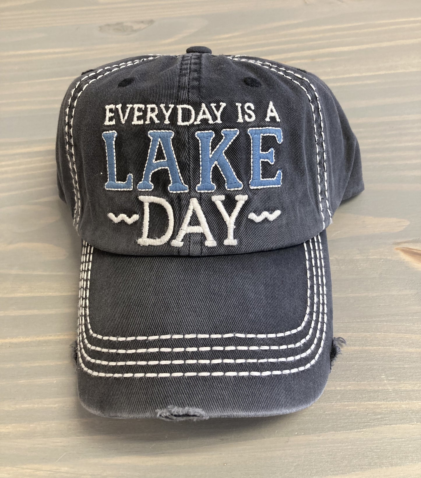 Ball Cap Vintage - Every Day is a Lake Day