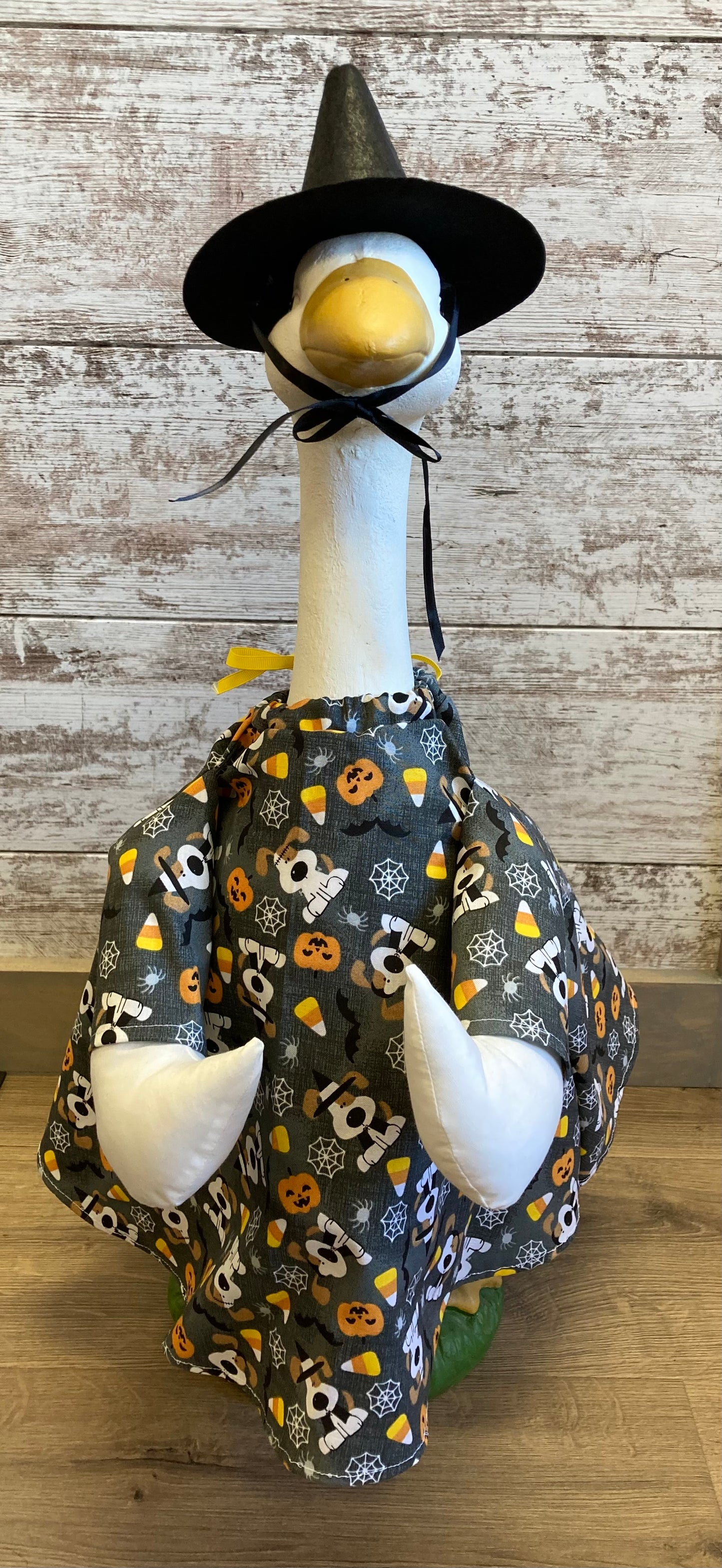 Goose Outfit - Halloween Dress