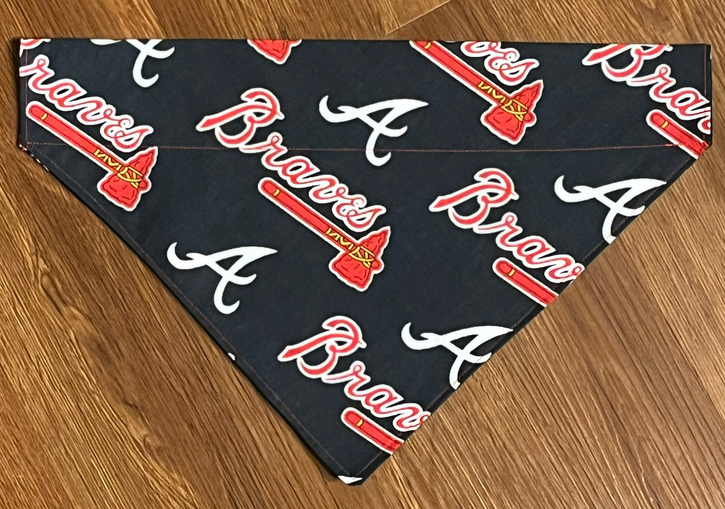 Dog Scarf - Thru the Collar Pet Neck Scarf - Atlanta Braves MLB Licensed