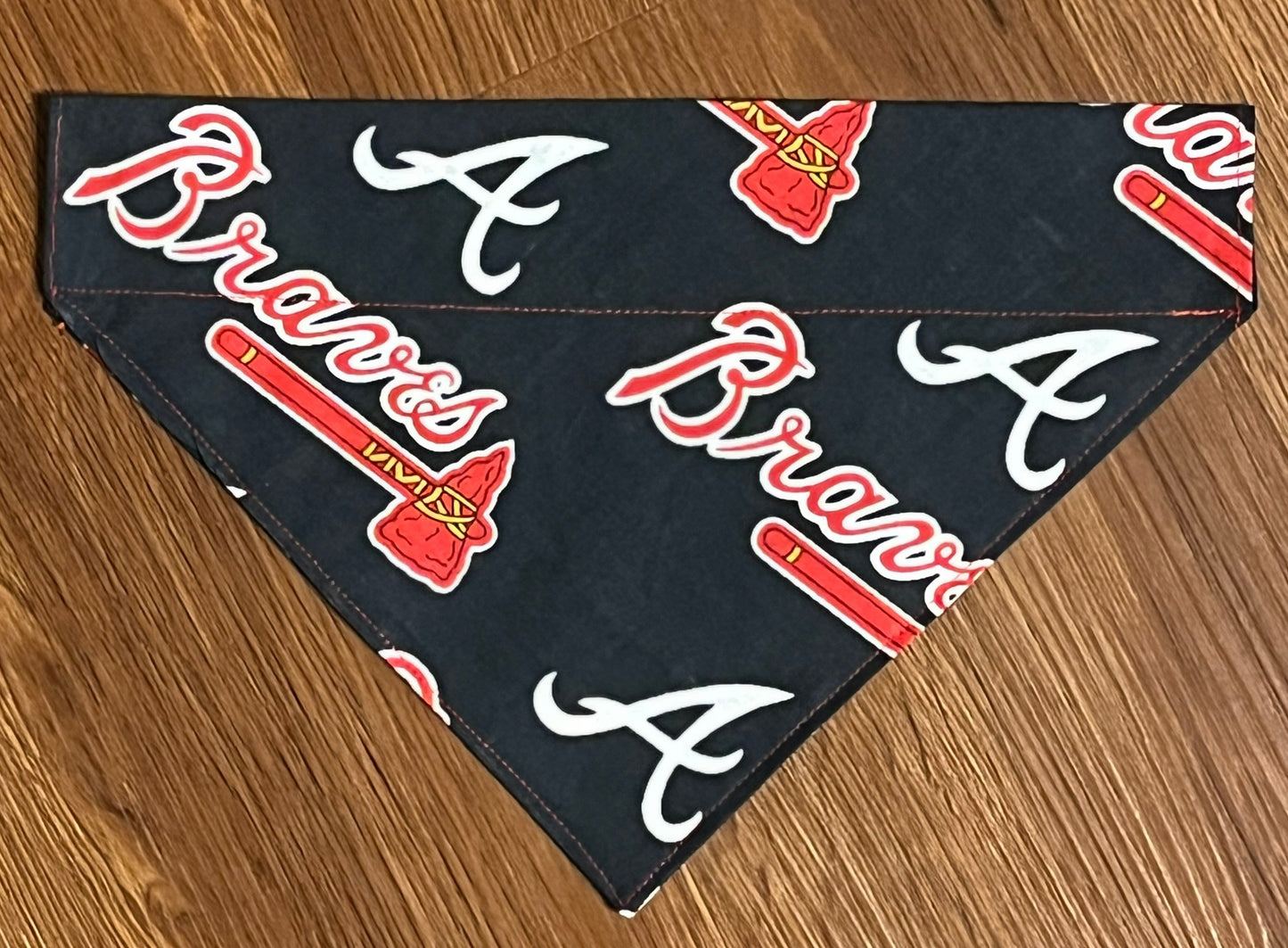 Dog Scarf - Thru the Collar Pet Neck Scarf - Atlanta Braves MLB Licensed