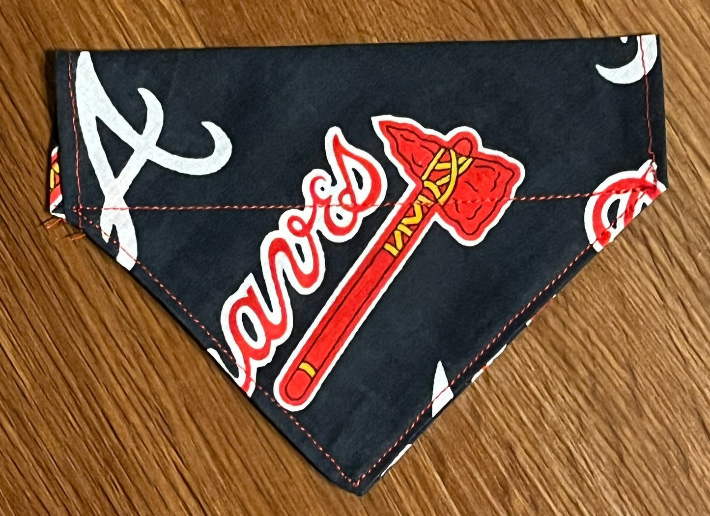 Dog Scarf - Thru the Collar Pet Neck Scarf - Atlanta Braves MLB Licensed