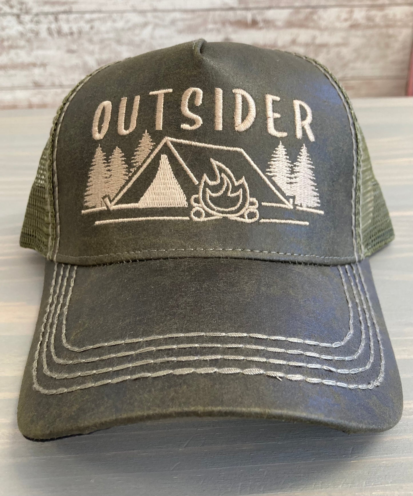 Ball Cap Vintage Mesh - Outsider