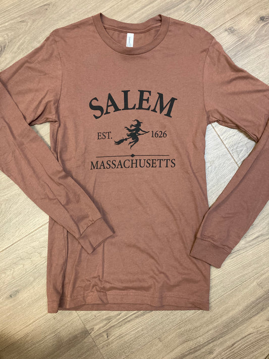 Salem Massachusetts Long Sleeve T-shirt