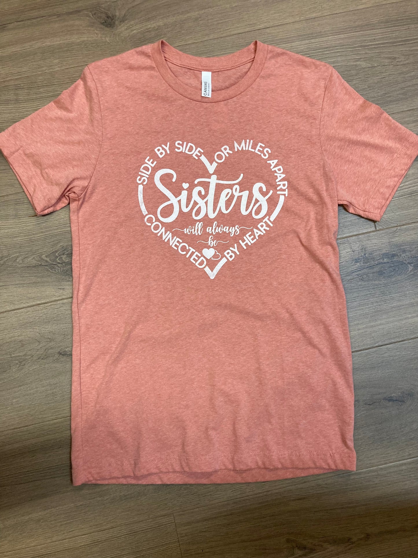 Sisters T-shirt Coral