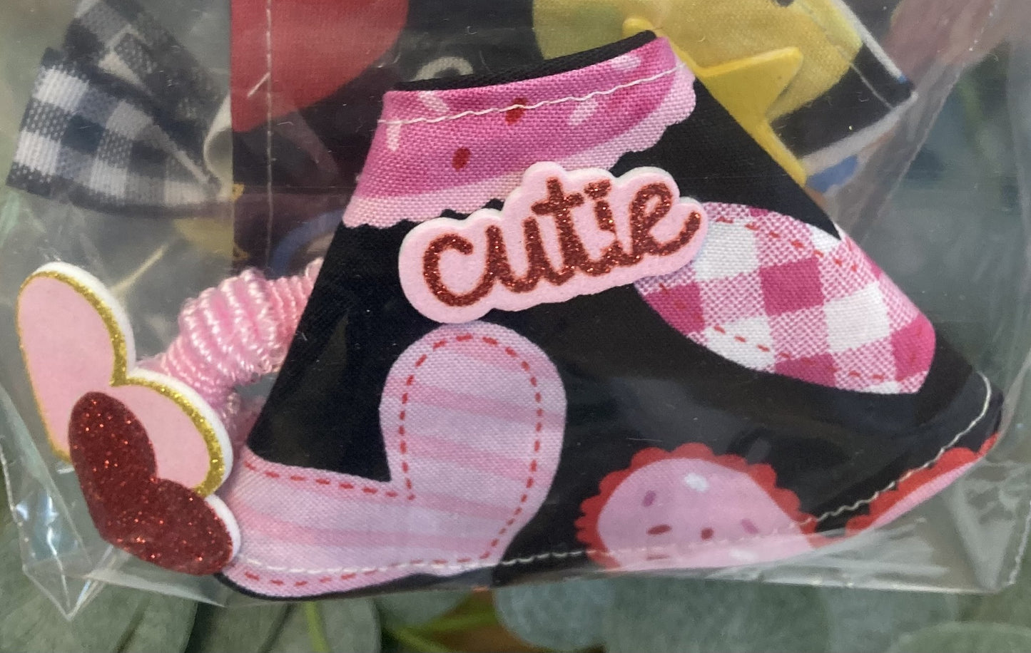 7" Desktop Goose Statue Outfit - Set of 4