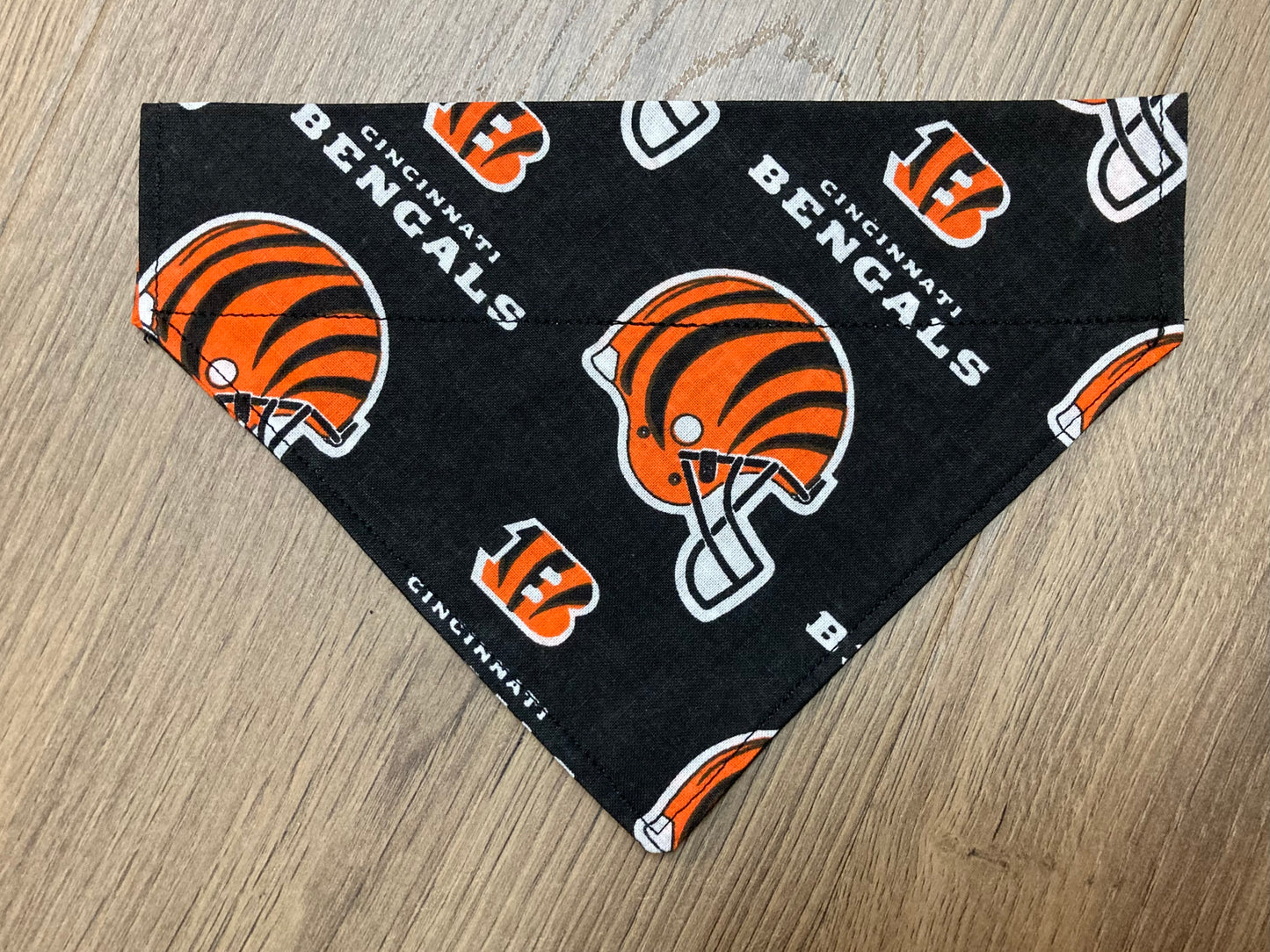 Dog Scarf - Thru the Collar Pet Neck Scarf - Cincinnati Bengals Black Tiger Stripes NFL Licensed