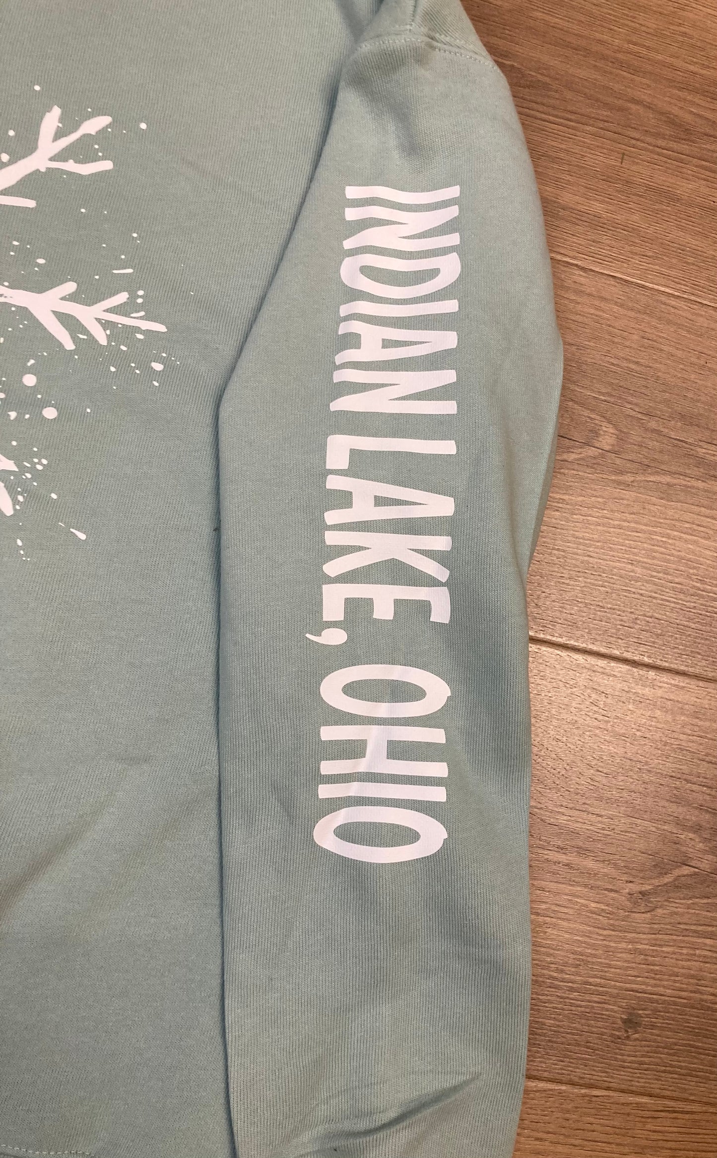 Snowflake Indian Lake Crewneck