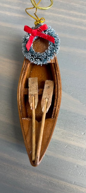 Wood Canoe Ornament with Wreath